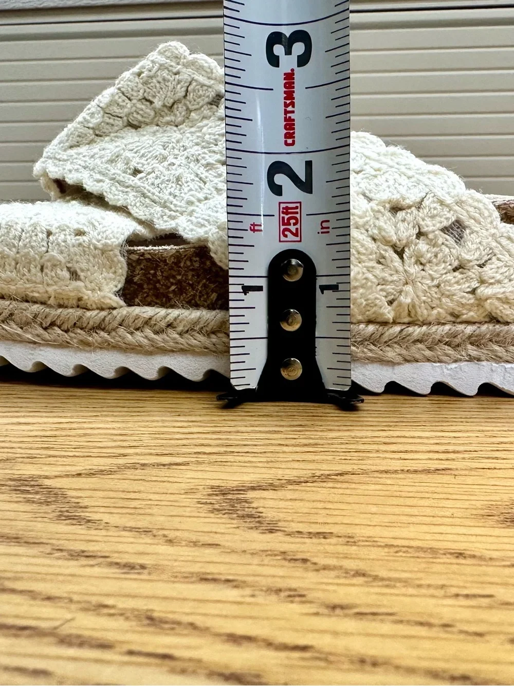 ASOS NWOB Crochet Slides US 7 Ivory Summer Granny Casual Comfy Beach Vibes